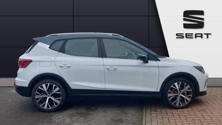 SEAT Arona 1.0 TSI 110 XPERIENCE Lux 5dr DSG Petrol Hatchback
